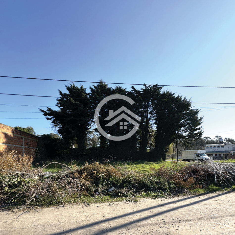 Venta de Lote en barrio El Jardin 