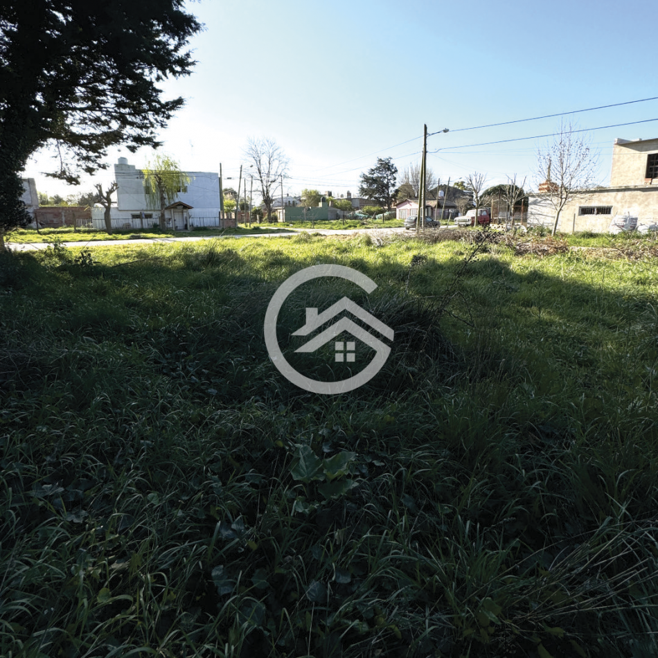 Venta de Lote en barrio El Jardin 