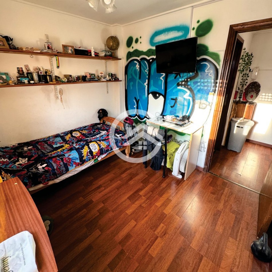 Chalet 5 ambientes en Villa Primera