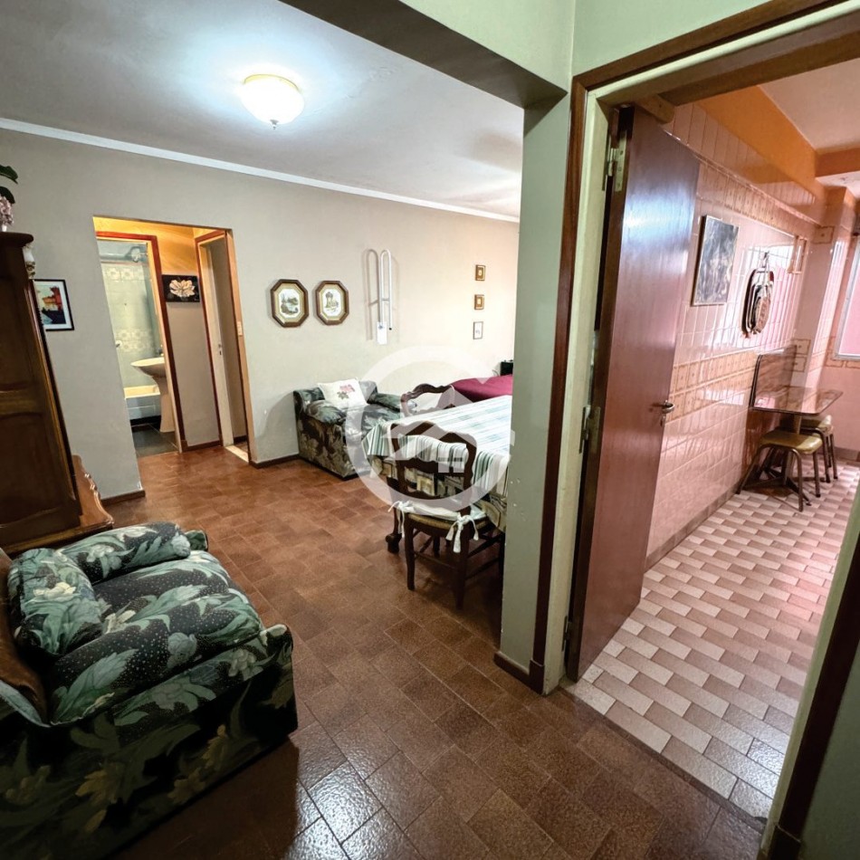 Departamento 2 ambientes zona centro